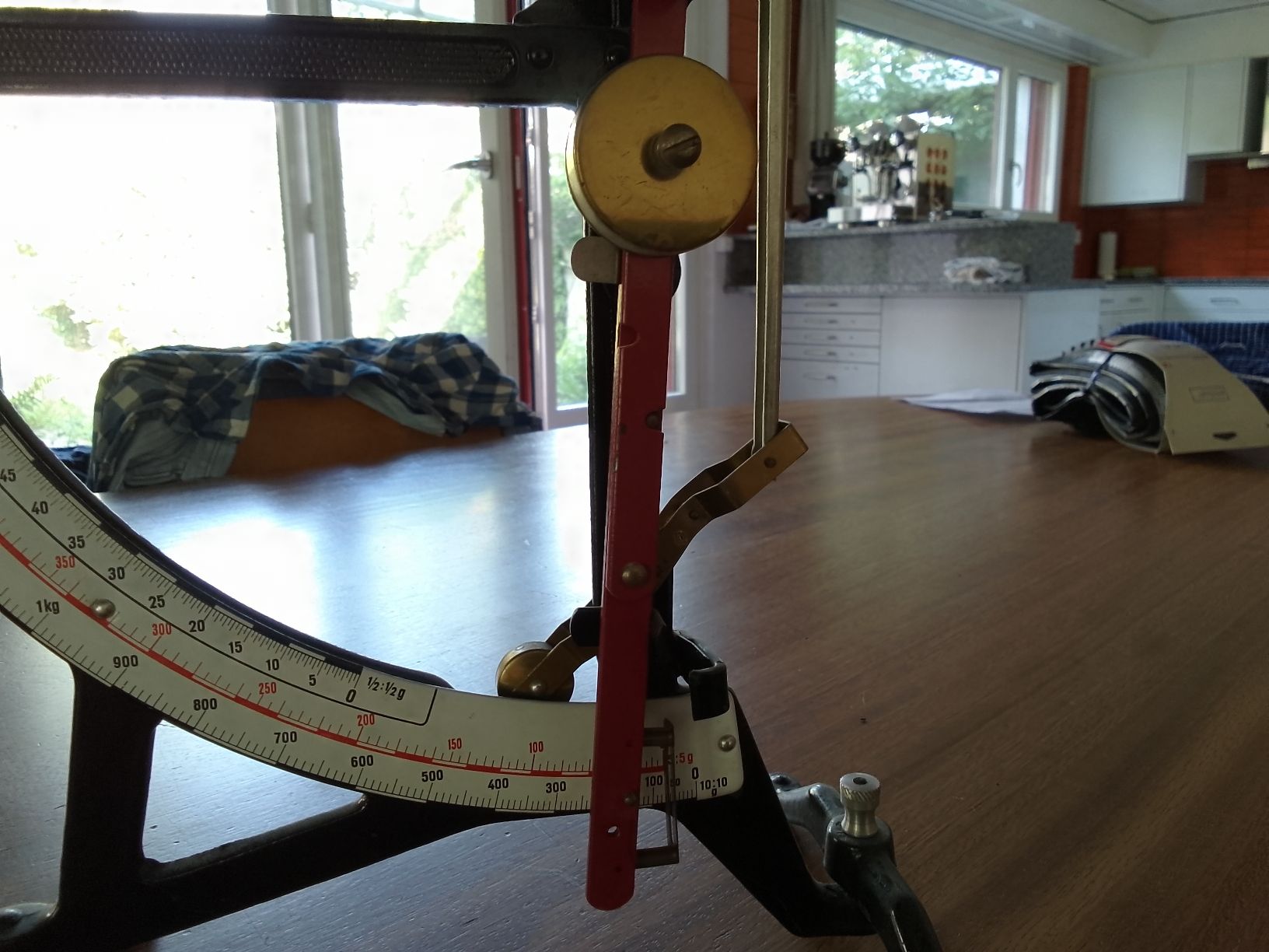 Bilance e pesi: Antike Waage 2kg – Usato da Ebmatingen venduto da swiss.canadian 3