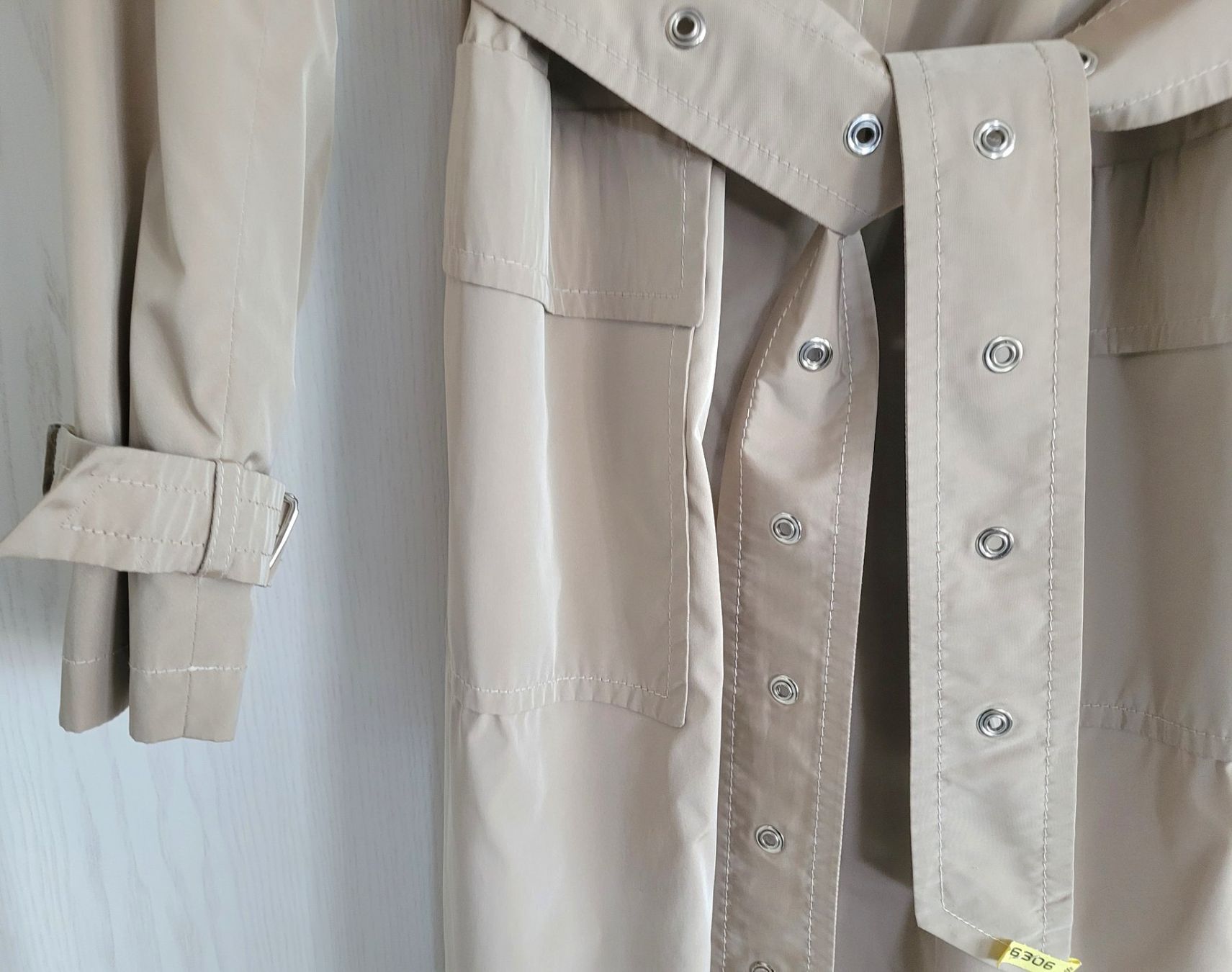 Mäntel: Vintage Trenchcoat von Dinomoda – Gebraucht aus Oberuzwil von rtr_wp6m 2