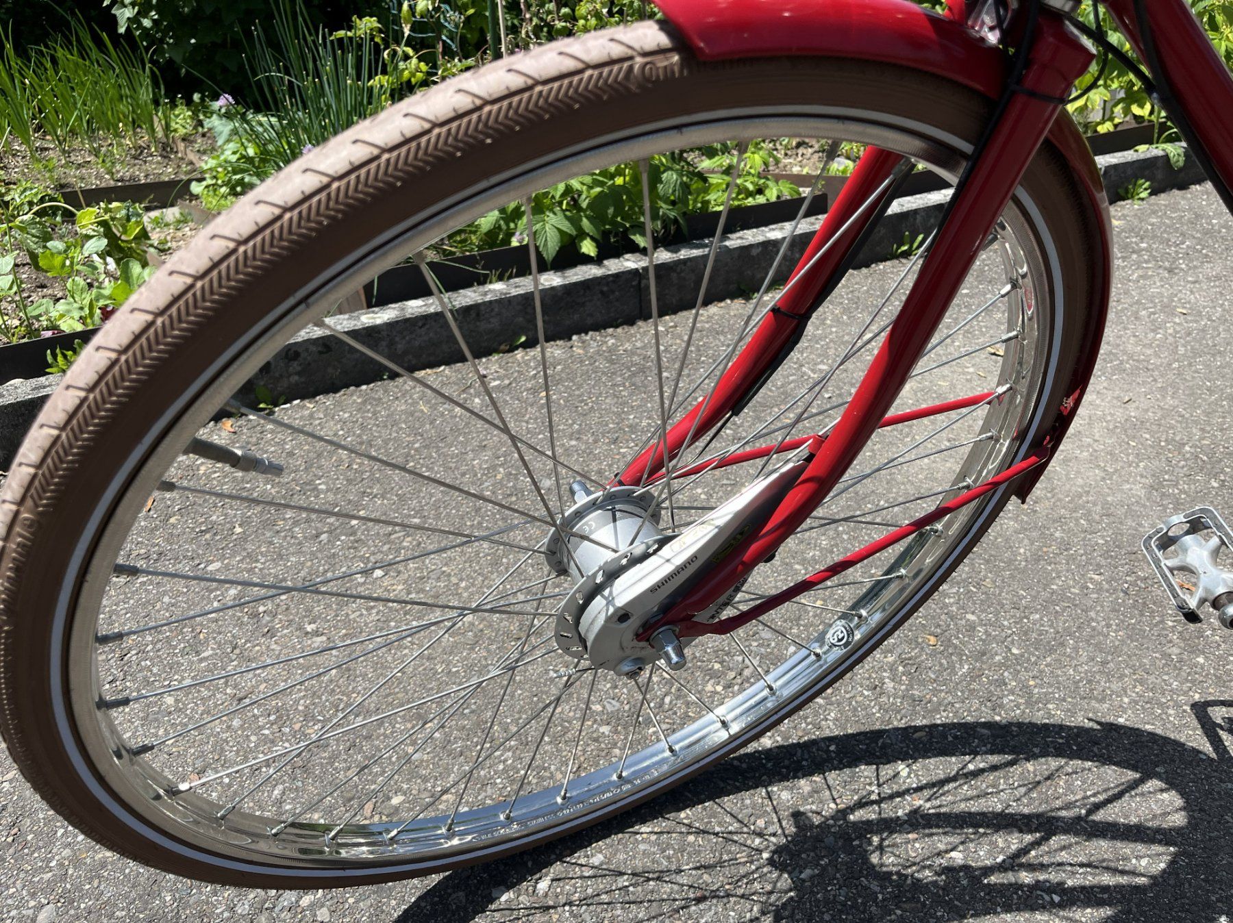 Velos: Rotes Herren-Velo, Achielle Miel, Top Zustand – Gebraucht aus Winterthur von Beat8344 5