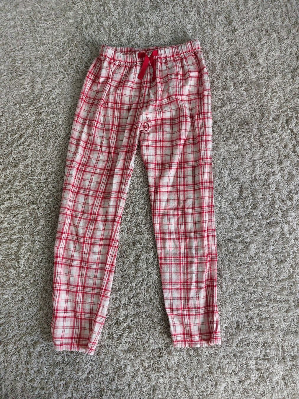 Pyjamas & Ähnliches: Pyjamahose Kariert Rot Weiss – Gebraucht aus Neftenbach von lor_7thq