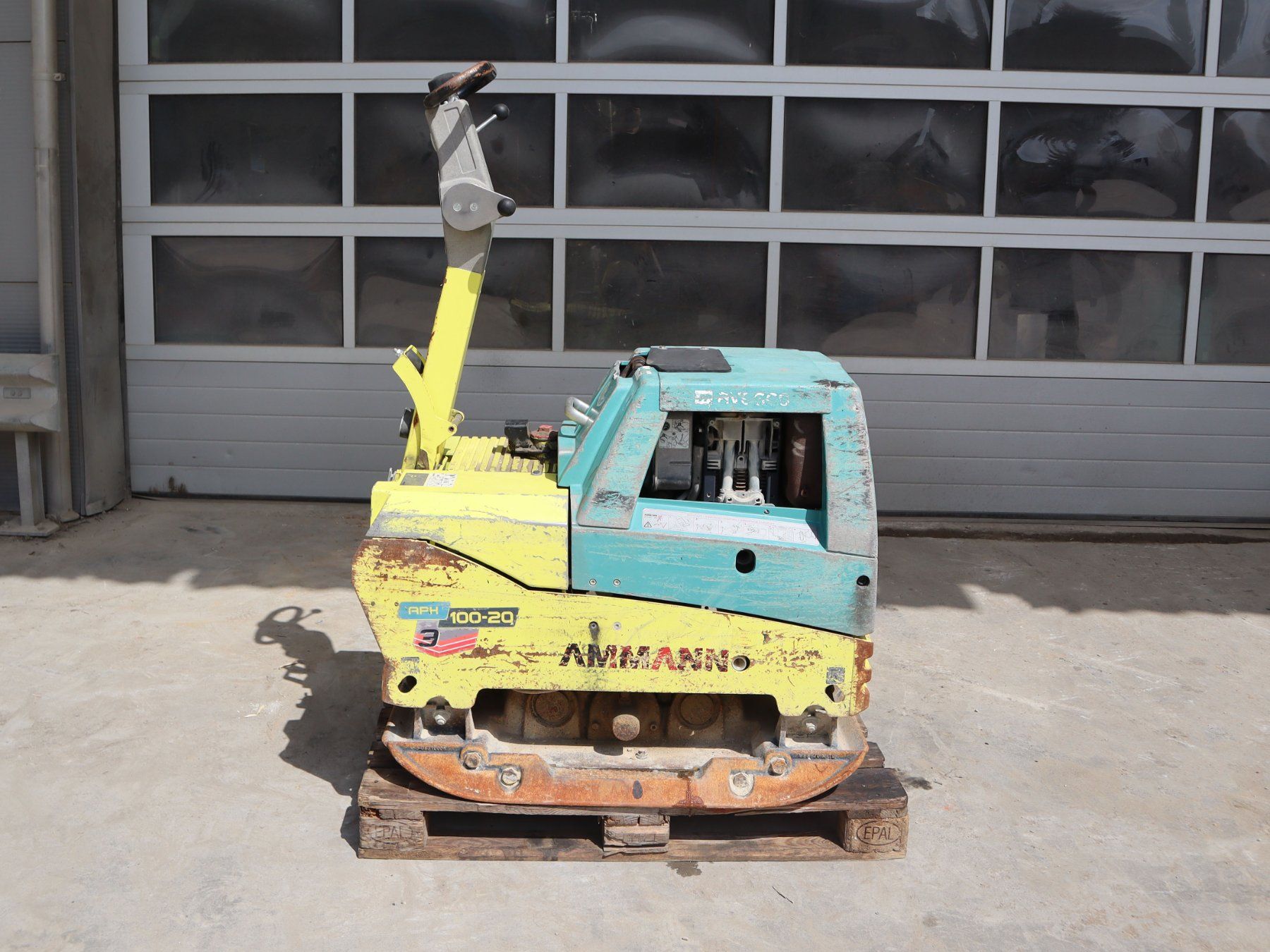 Tutte le macchine: AMMANN APH 100-20 Vibroplatte – Usato da Hasle LU venduto da Arag08 1