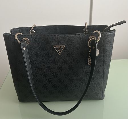 Handtasche Guess schwarz 