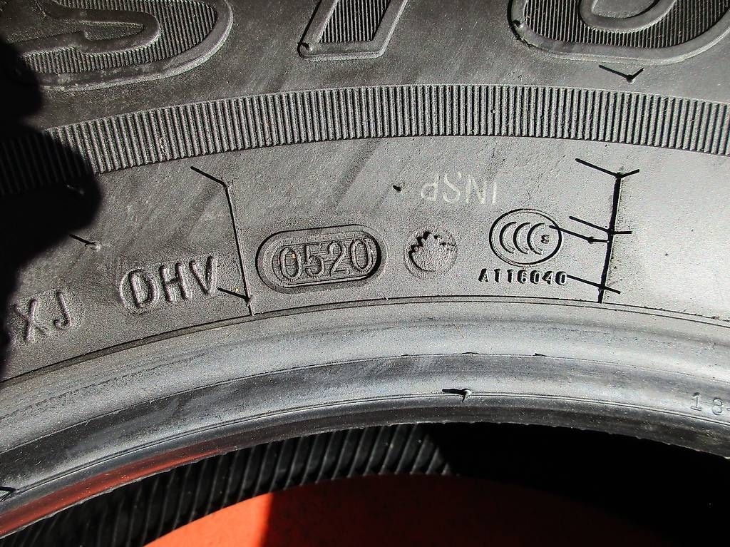 Altro in Scrittura & Disegno: Gomme Bridgestone 255/70 R18 – Usato da Gordola venduto da garage.decar 4