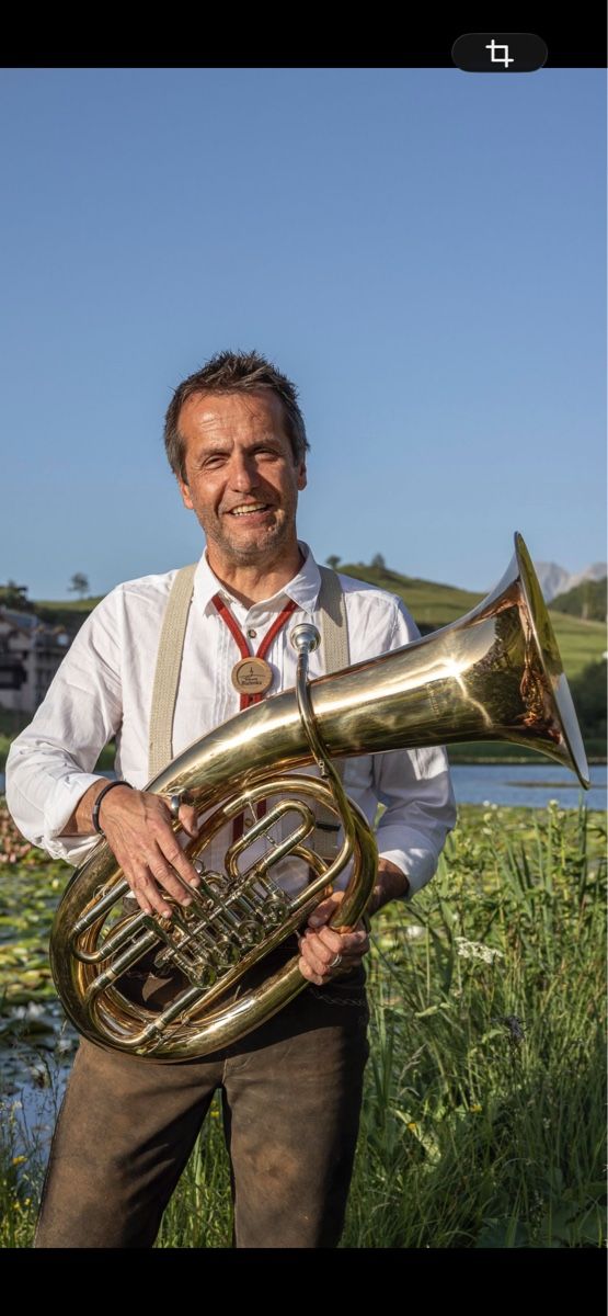 Musikinstrumente: Baryton, Goldmessing – Gebraucht aus Malix von Hurasch