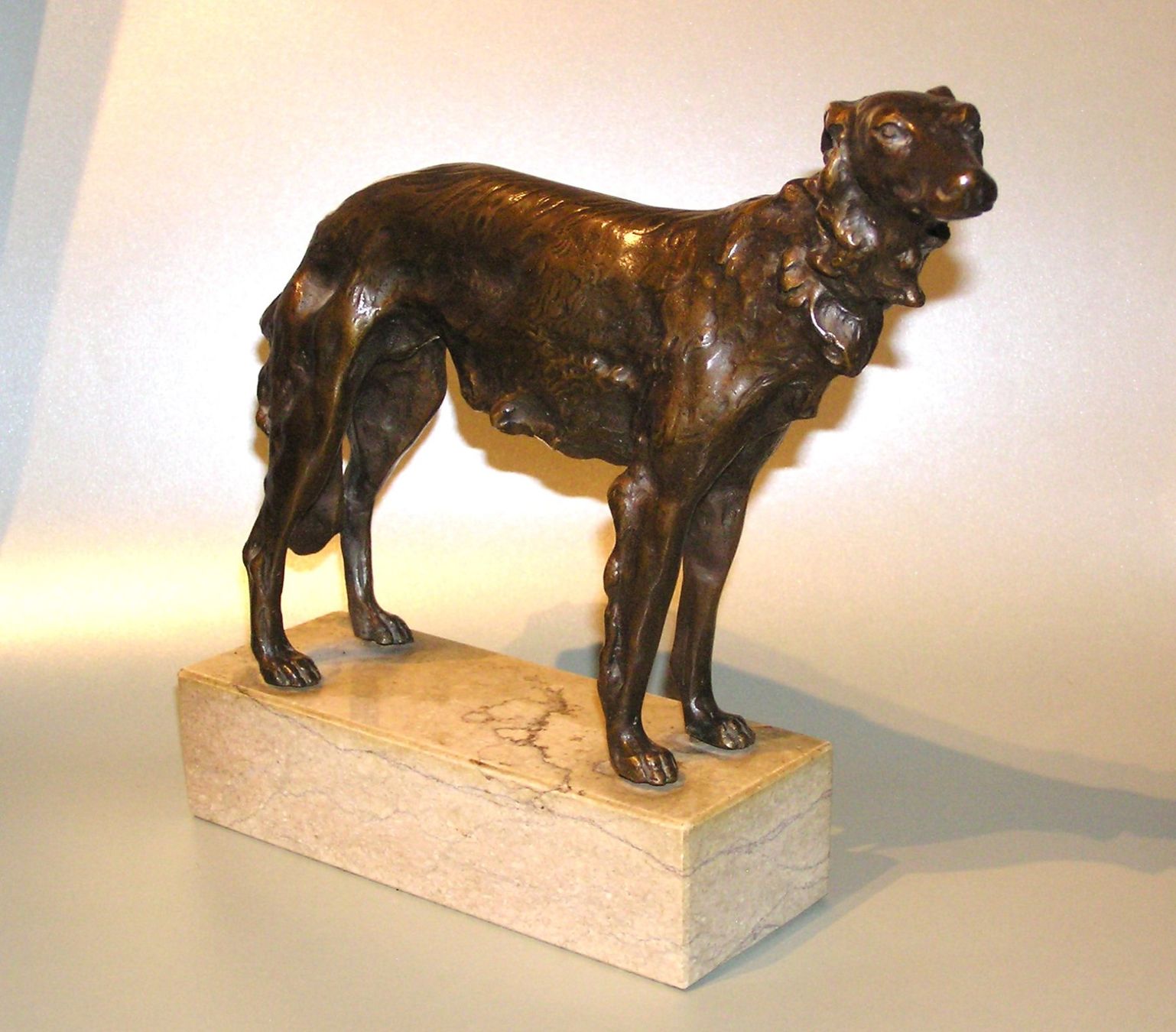 Skulpturen & Statuen: ALTE GROSSE BRONZE FIGUR BARSOI WINDHUND – Gebraucht aus Grenchen von Antique-hunter 1