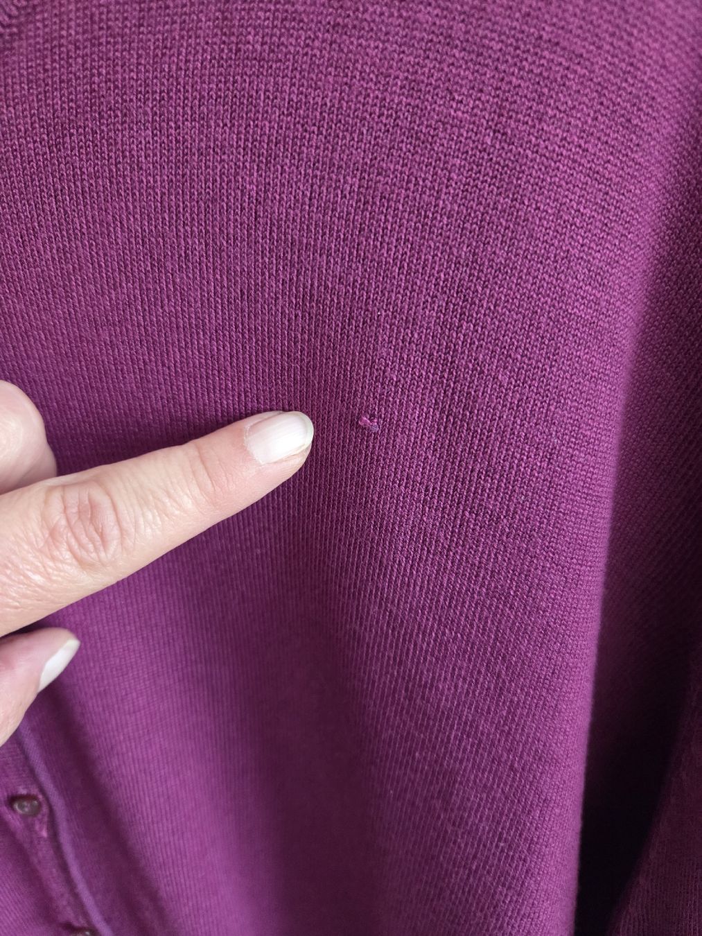 Jacken: Strickjacke mit Knopfleiste Beerenfarbe Gr.48/50 – Gebraucht aus Winterthur von katzen07 2