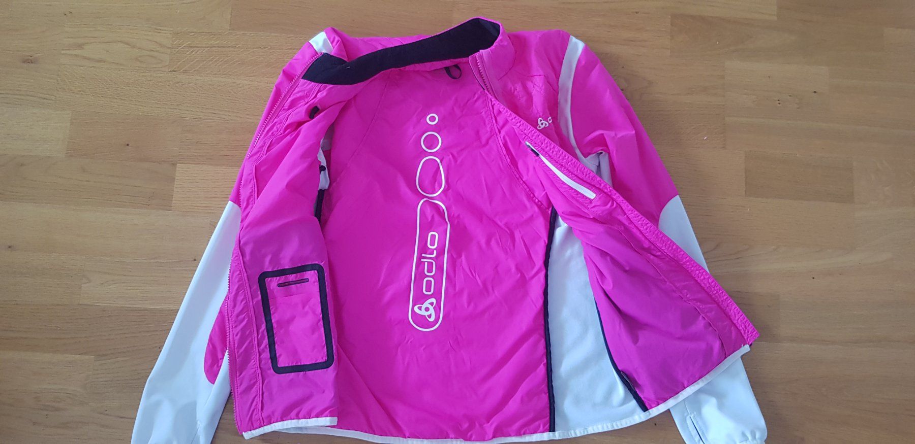 Odlo Jacken: Schöne Odlo Jacke Primaloft pink weiss Gr.M – Gebraucht aus Buchs Sg von Valedi 2