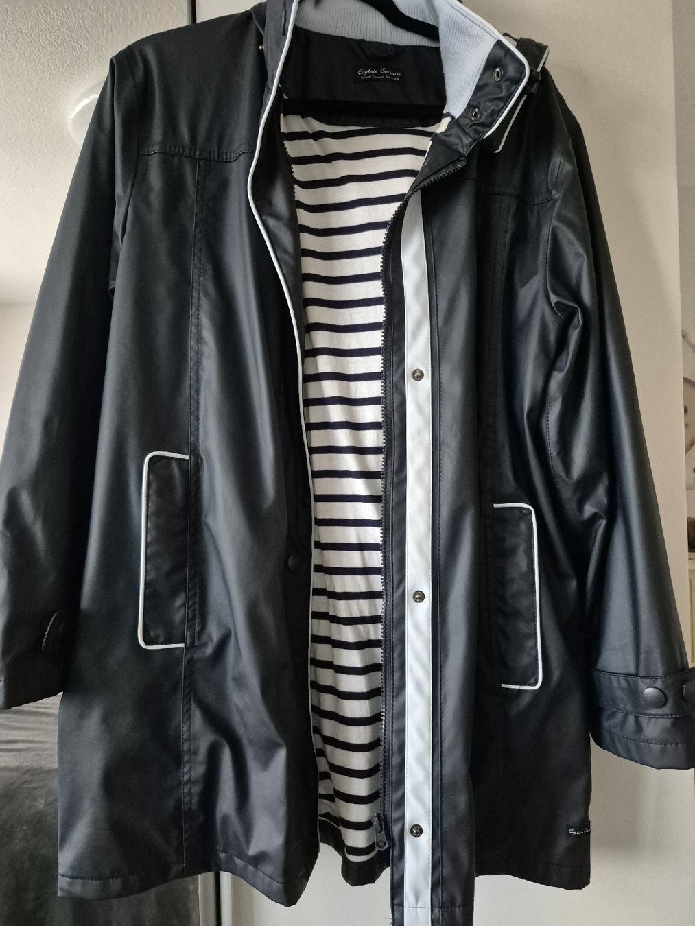 Jacken: Regenjacke – Gebraucht aus Rorschach von Bodensee-65