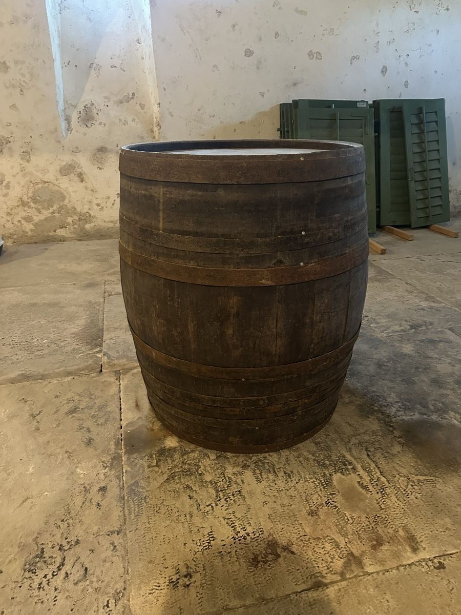 Altro: Altes Wein-/ Holzfass – Usato da Hombrechtikon venduto da movoko01