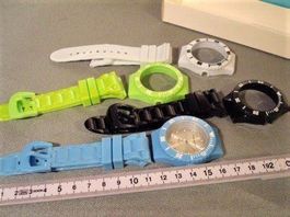 ❗Jetzt = 7.50 Fr.!❗Damenarmbanduhr 1xUhr 4xArmband 4xGehäuse