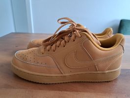 Nike Court Vision Low Gr. 40 Gold/Braun