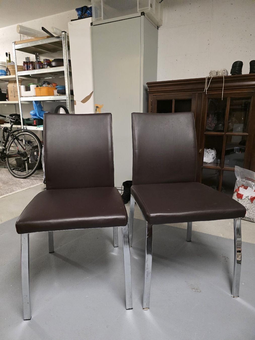 Stühle: Stühle Kunstleder 4 x – Gebraucht aus Kloten von Suggus02 1