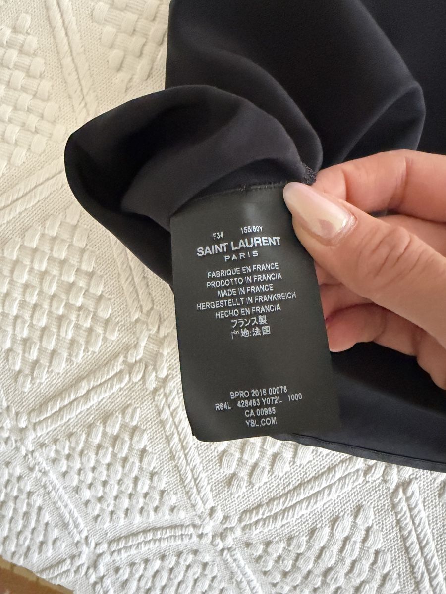 Saint Laurent Vestiti: Saint Laurent Silk Dress – Nuovo (secondo la descrizione) da Erlinsbach SO venduto da VWV1 5