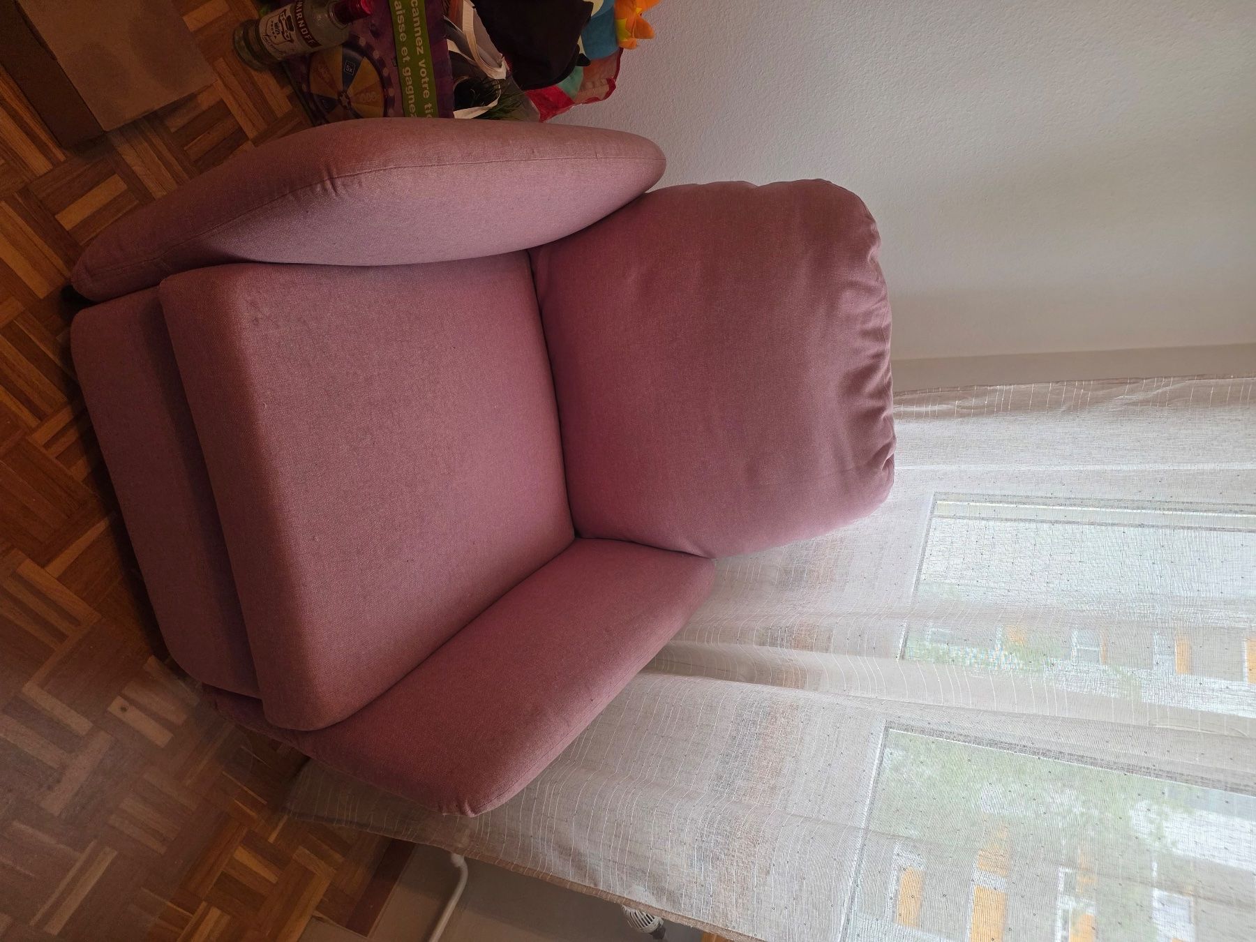 Ikea Sessel: Fauteuil rose bon état – Gebraucht aus Fribourg von isa_fyn8 1