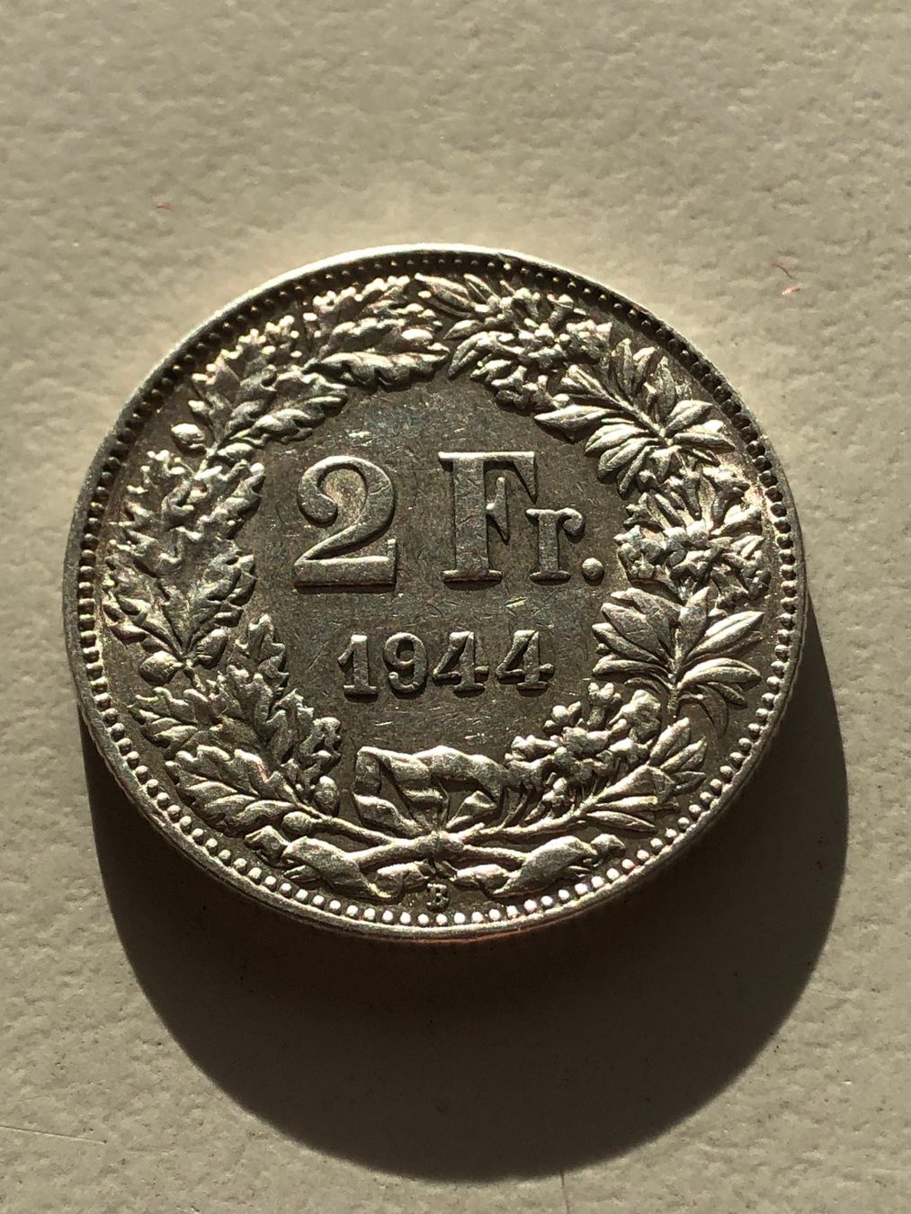 Alle Münzen: 2 Fr. 1944 – Gebraucht aus Schötz von Odpa