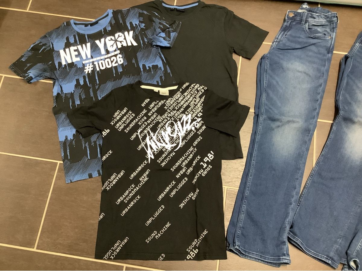 Lotti & Set di vestiti: Jungen Kleiderpaket Gr. 164/170 – Usato da Brugg AG venduto da Sweety_pie 1