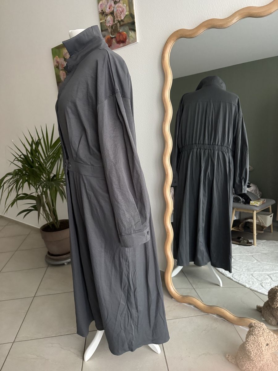 Kleider: Extravagantes Kleid anthrazit-grau – Neu (gemäss Beschreibung) aus Muttenz von einfach-schoen 1