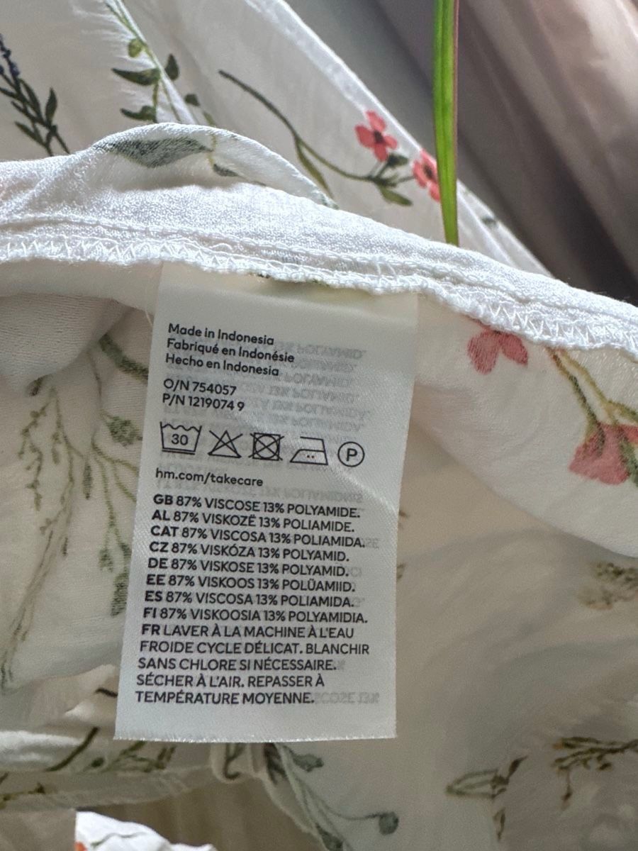 H&M Vestiti: Blusenkleid Wiesenblumen – Nuovo (secondo la descrizione) da Zürich venduto da siljona 4