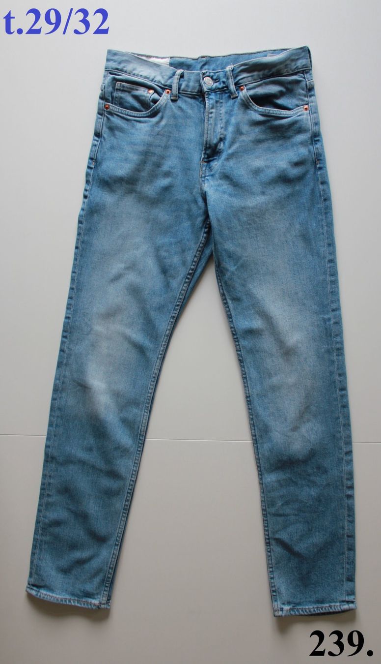 H&M Jeans: Jeans bleu H&M 29 / 32 – Gebraucht aus Peseux von Gilloss