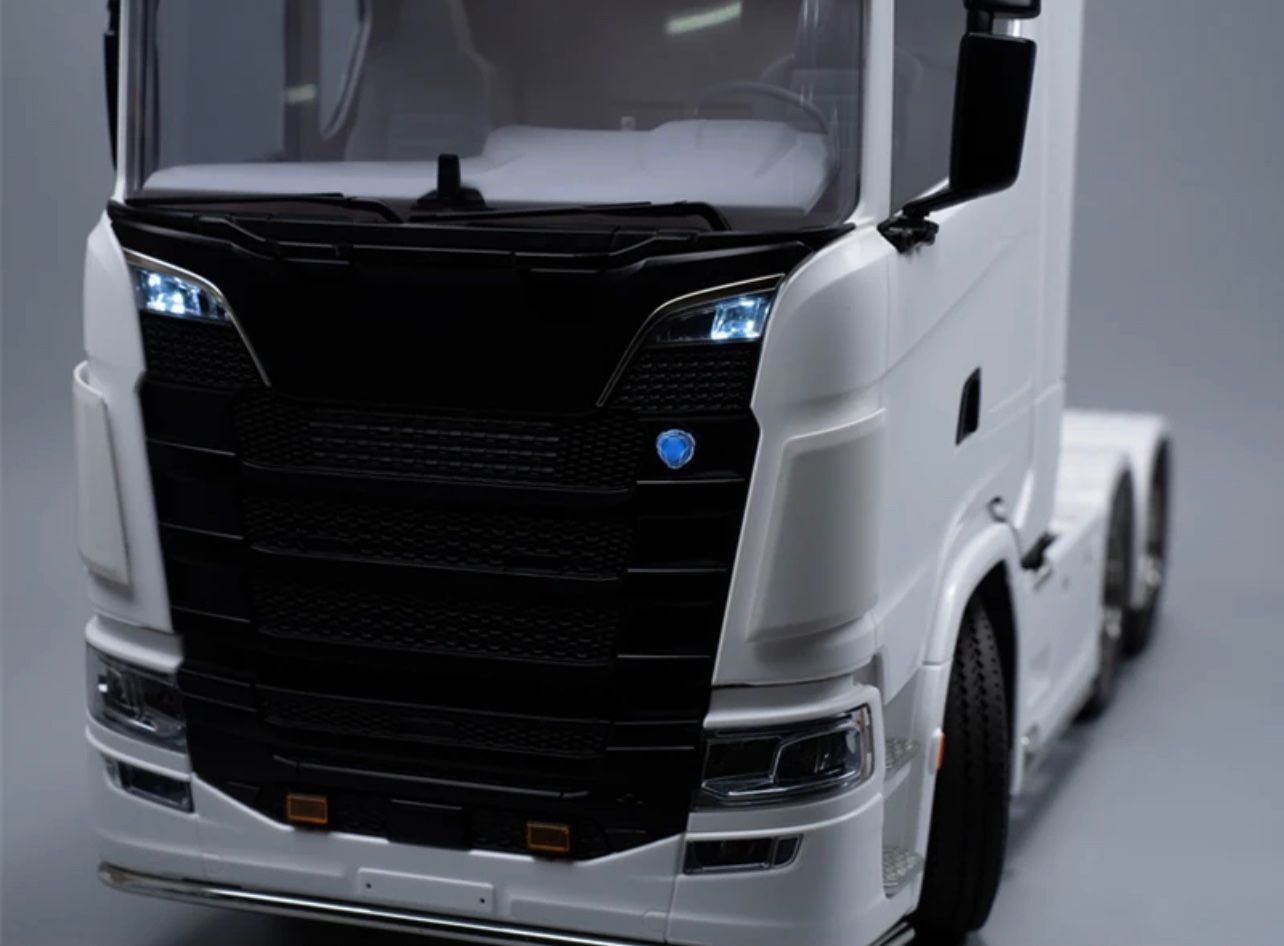 Modellismo RC: Scania logo LED – Nuovo e nell'imballaggio originale da Altdorf UR venduto da modellbau-widmer 1
