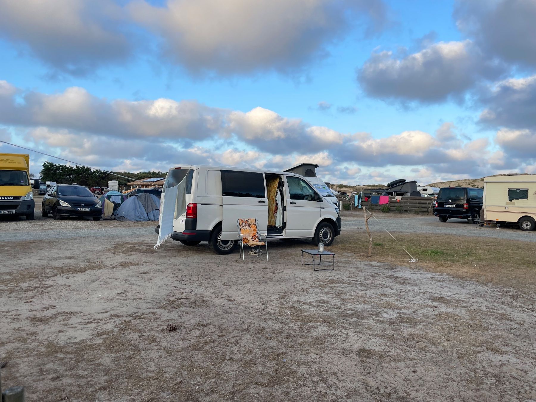 VW Veicoli da campeggio: VW T6 Camper – Usato da Zürich venduto da Inpax 2