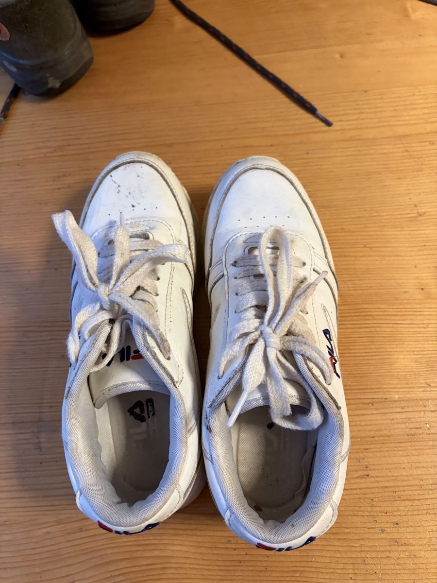 Fila Herrenschuhe: Weisse Sneaker – Gebraucht aus Luzern von kasophie 1