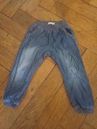 Jeans Grösse 122 von Lindex (sehr weich)
