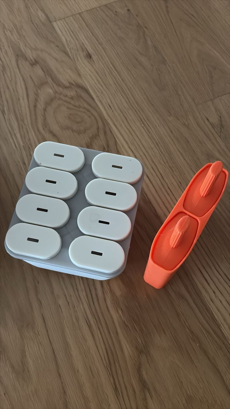 Appareils de cuisine: Glace Eisformen Nespresso – D'occasion à Uznach par songoku759