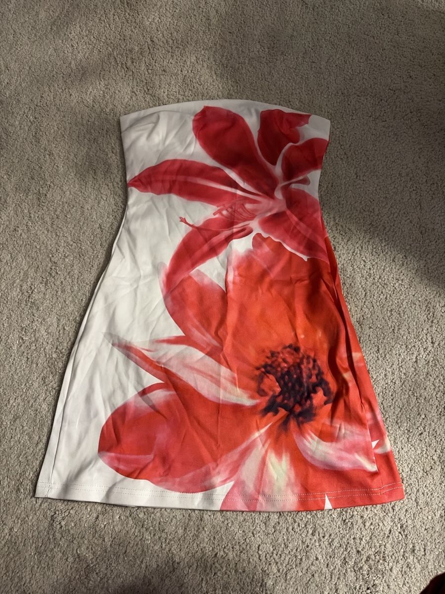 Vestiti: flower dress  – Nuovo (secondo la descrizione) da Eschenbach SG venduto da nik_v5d8 1
