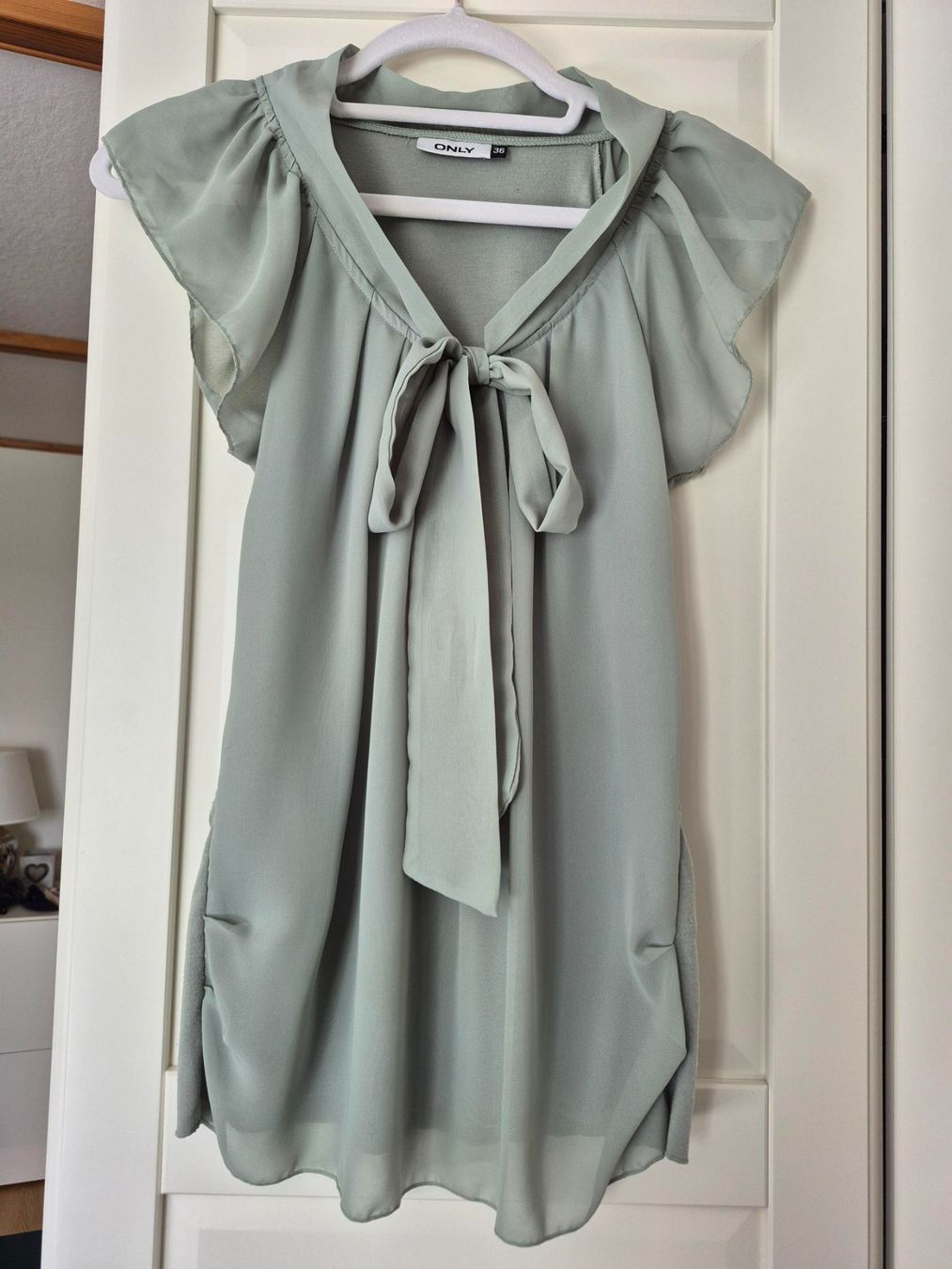 Only Camicette: Bluse von ONLY - Grösse 36 – Usato da Oberdorf NW venduto da Raf.