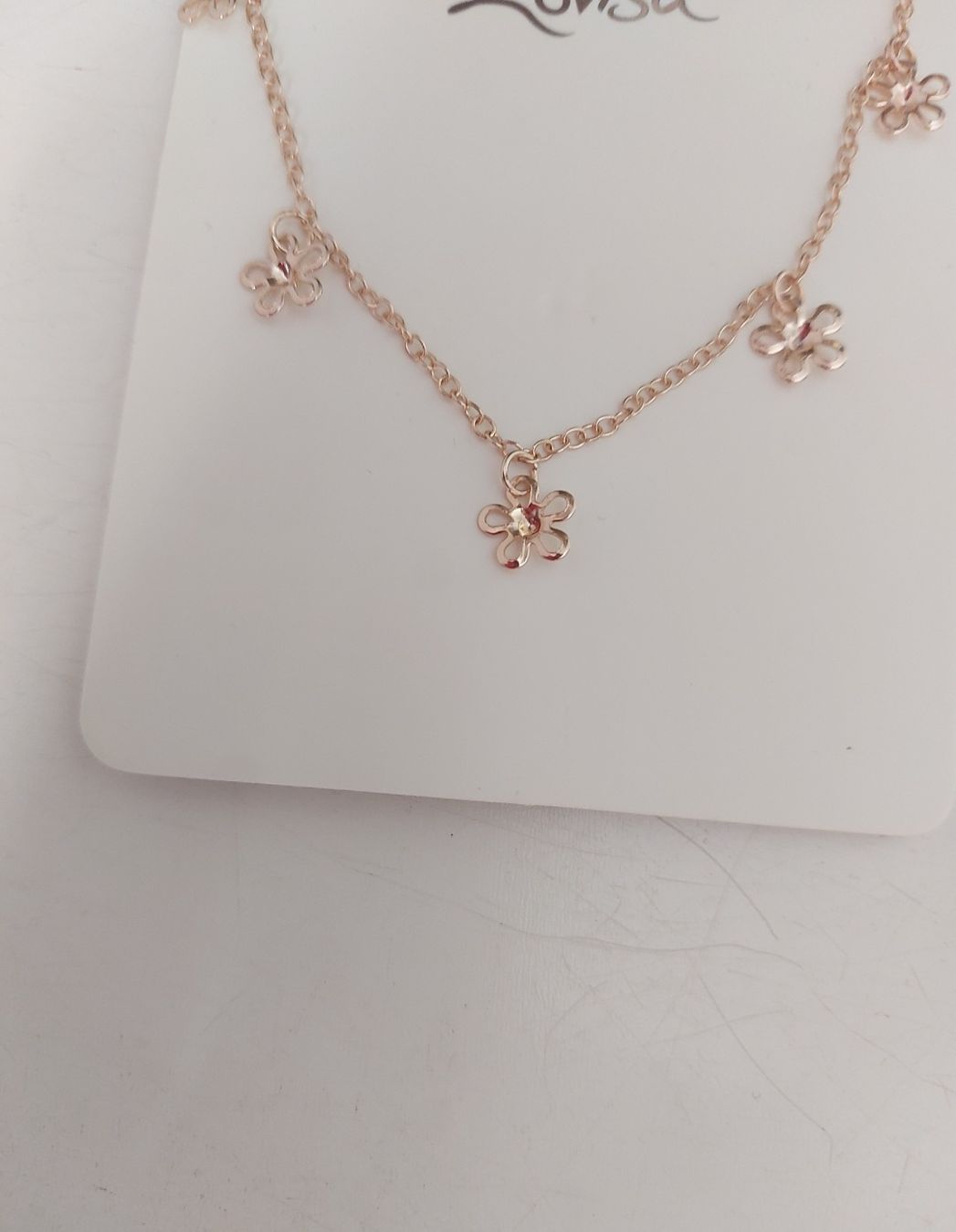 Ketten: Collier Lovisa pendentifs marguerites – Neu und originalverpackt aus Le Mont-Pèlerin von jux_x96b 1