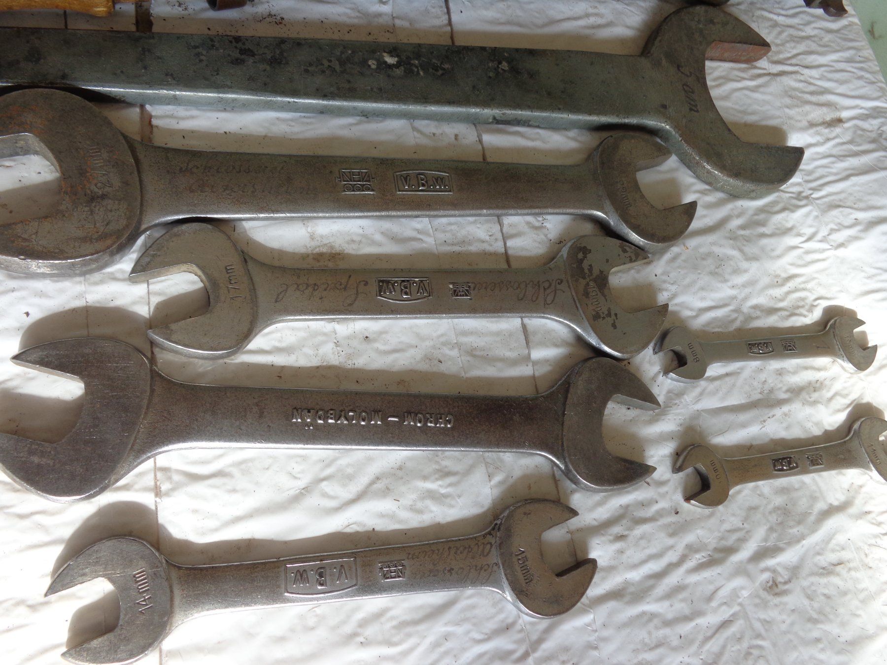 Tous les outils: Werkzeug Diverses und Diverse Bohrer – D'occasion à Liestal par Gecko16 9
