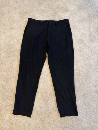 Zara Herren Hose, neuwertig, Grösse 46, Top Zustand!