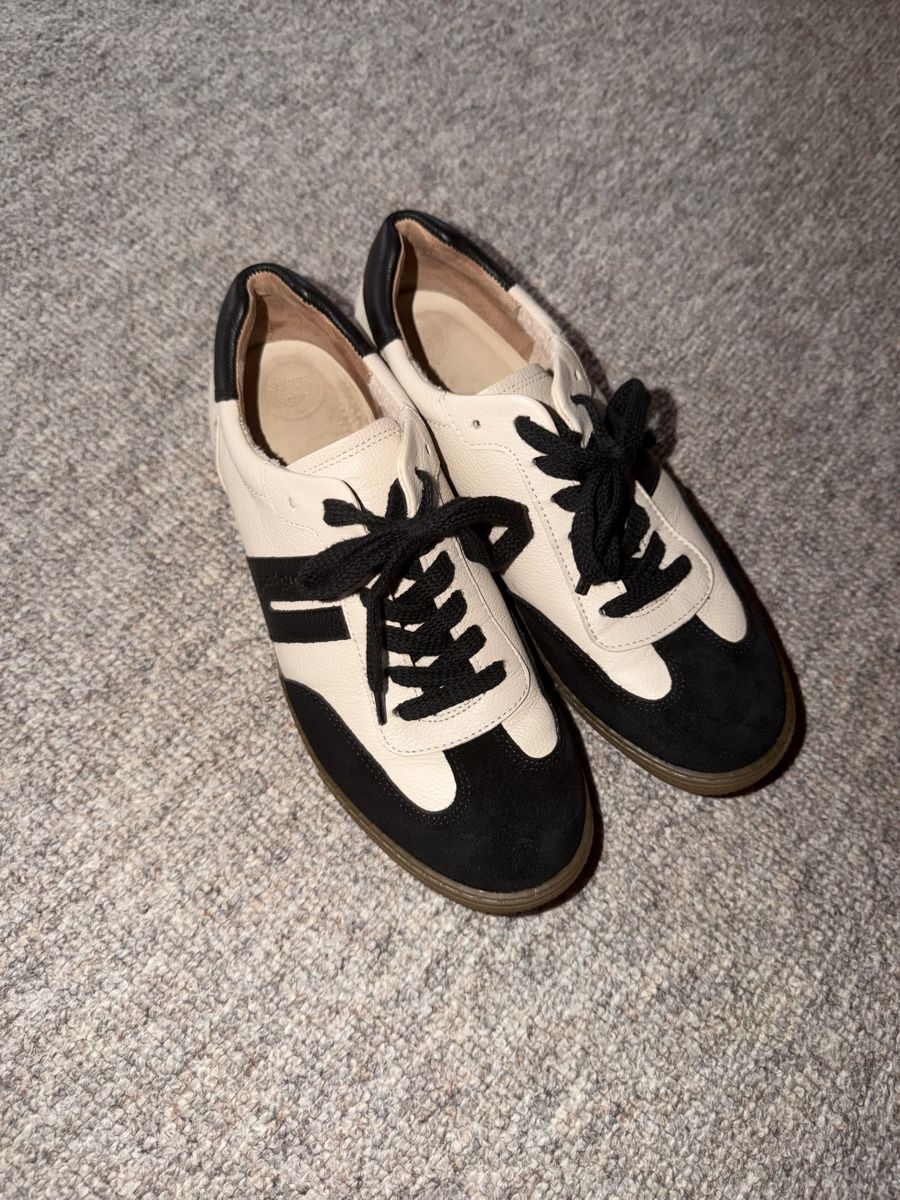 Scarpe da donna: Turnschuhe grösse 40 – Usato da Zürich venduto da nha_c2by