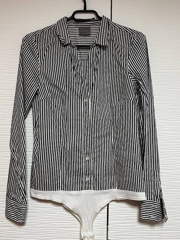 Vero Moda Camicette: Vero Moda, Hemdbluse String, S, gestreift, schwarz-weiss – Usato da Wilen b. Wil venduto da carpediem25