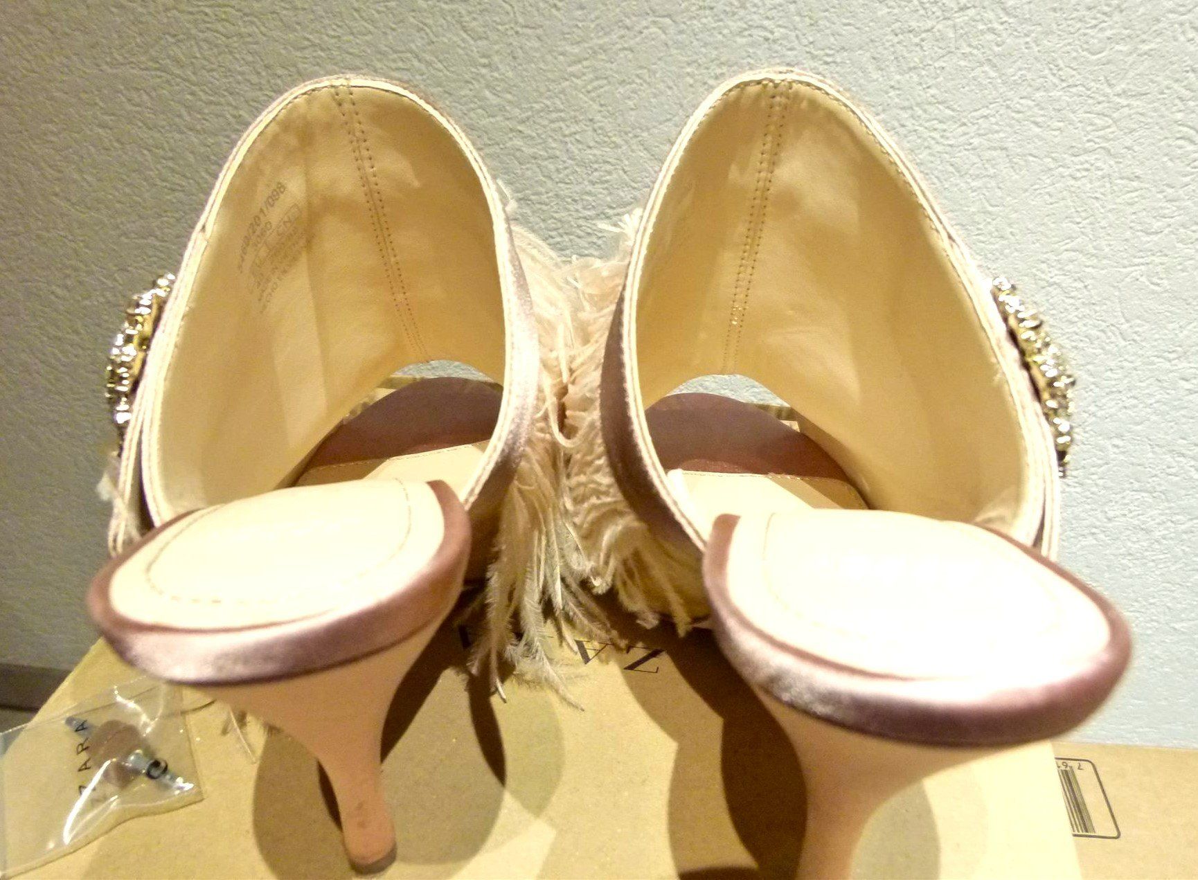 Zara Scarpe da donna: Extravagante Pumps Gr. 40 – Nuovo (secondo la descrizione) da Schafhausen im Emmental venduto da Herzrose 2