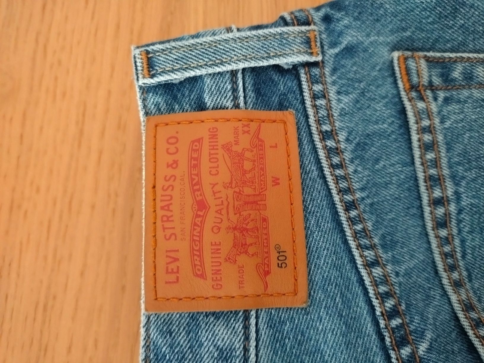 Levi's Jeans: Levi's 501 - W26 L30 – Nuovo (secondo la descrizione) da Zürich venduto da chi_7llx 2