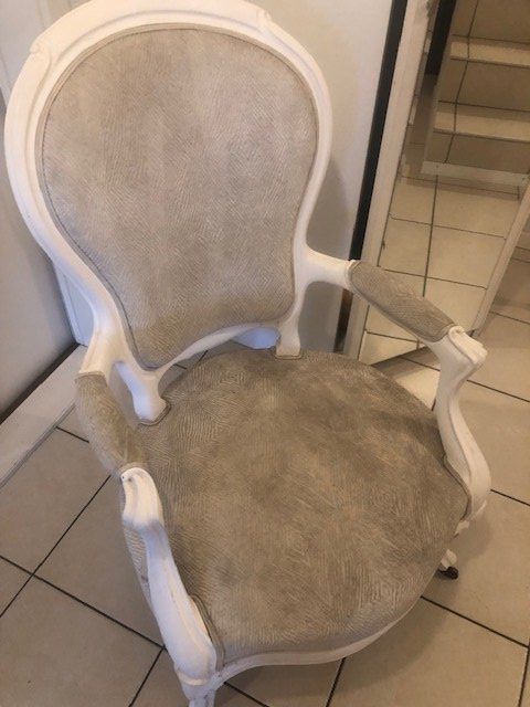Poltrone: Ancien fauteuil relooké – Usato da Chézard St Martin venduto da schmitt 1