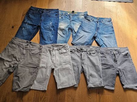 Kleiderpaket kurze Jeans-Hosen Gr. 164/S  für Teenie Jungs