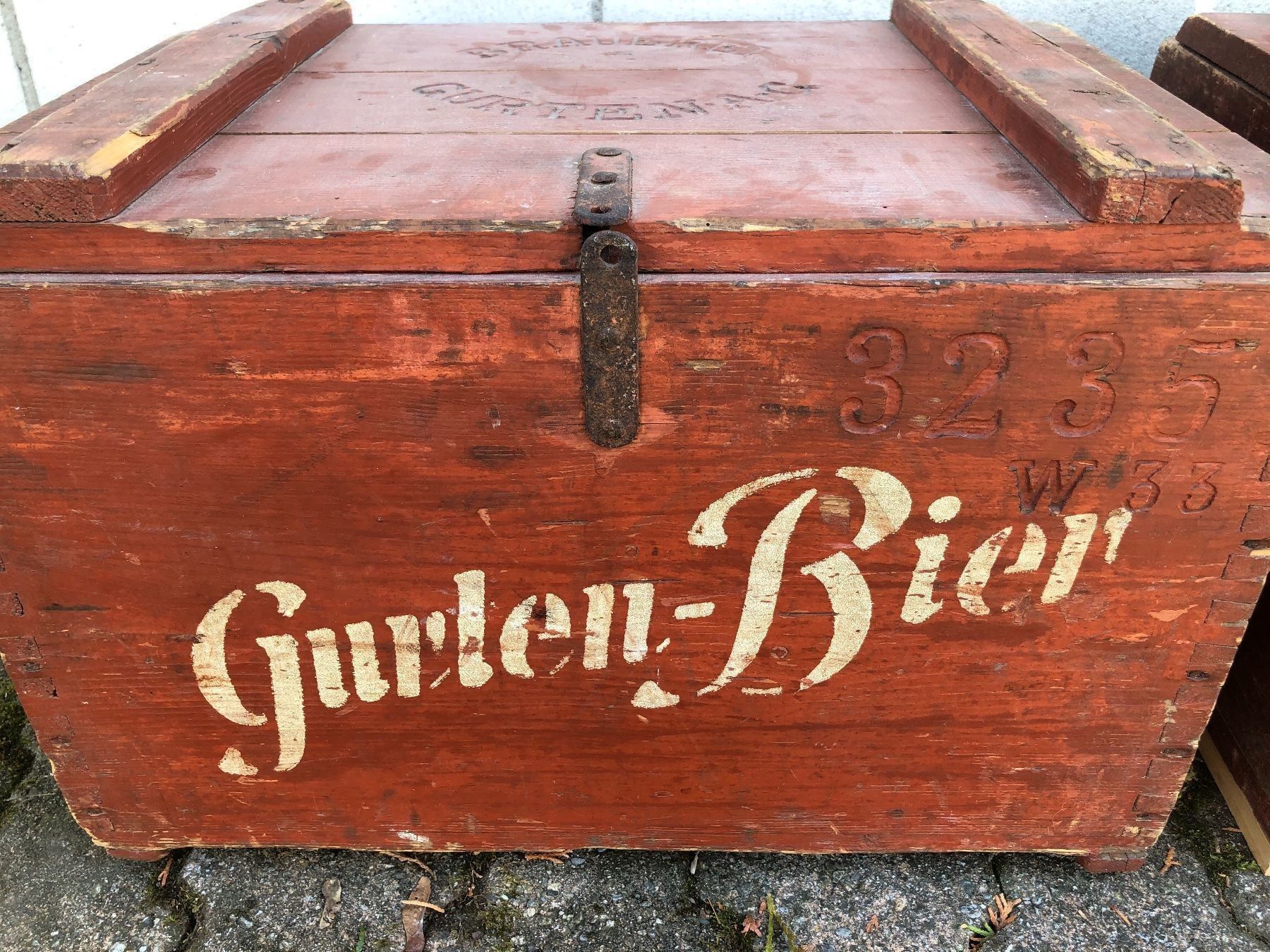 Casse di vino e birra: 2 sehr seltene Gurten-Bier Harassen – Usato da Feldbach venduto da Olive1 3