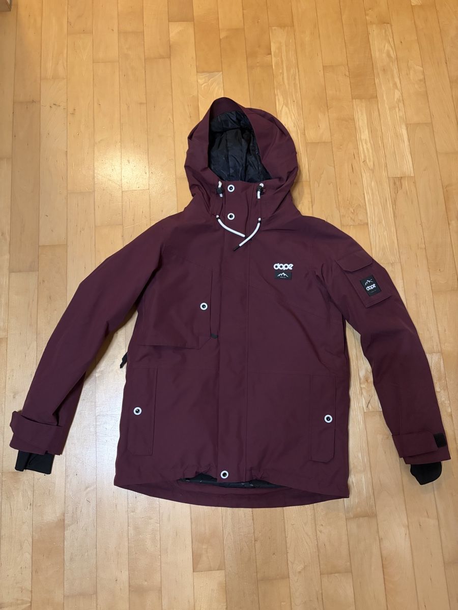 Dope Jacken: Dope Snow Skijacke Adept W, Grösse S – Gebraucht aus Hergiswil NW von wizzzzle 1