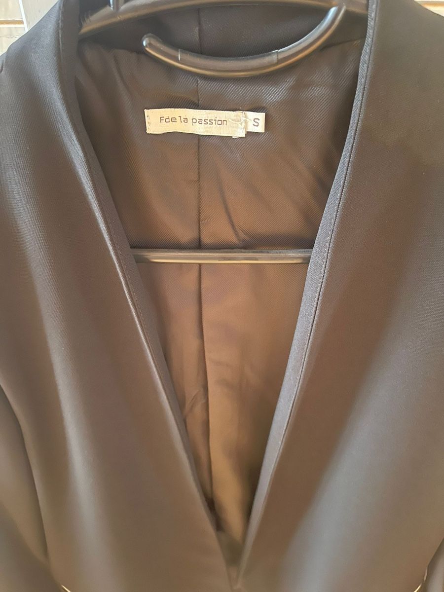 Jacken: Schwarzer Blazer – Gebraucht aus Hergiswil NW von qeli_04 2
