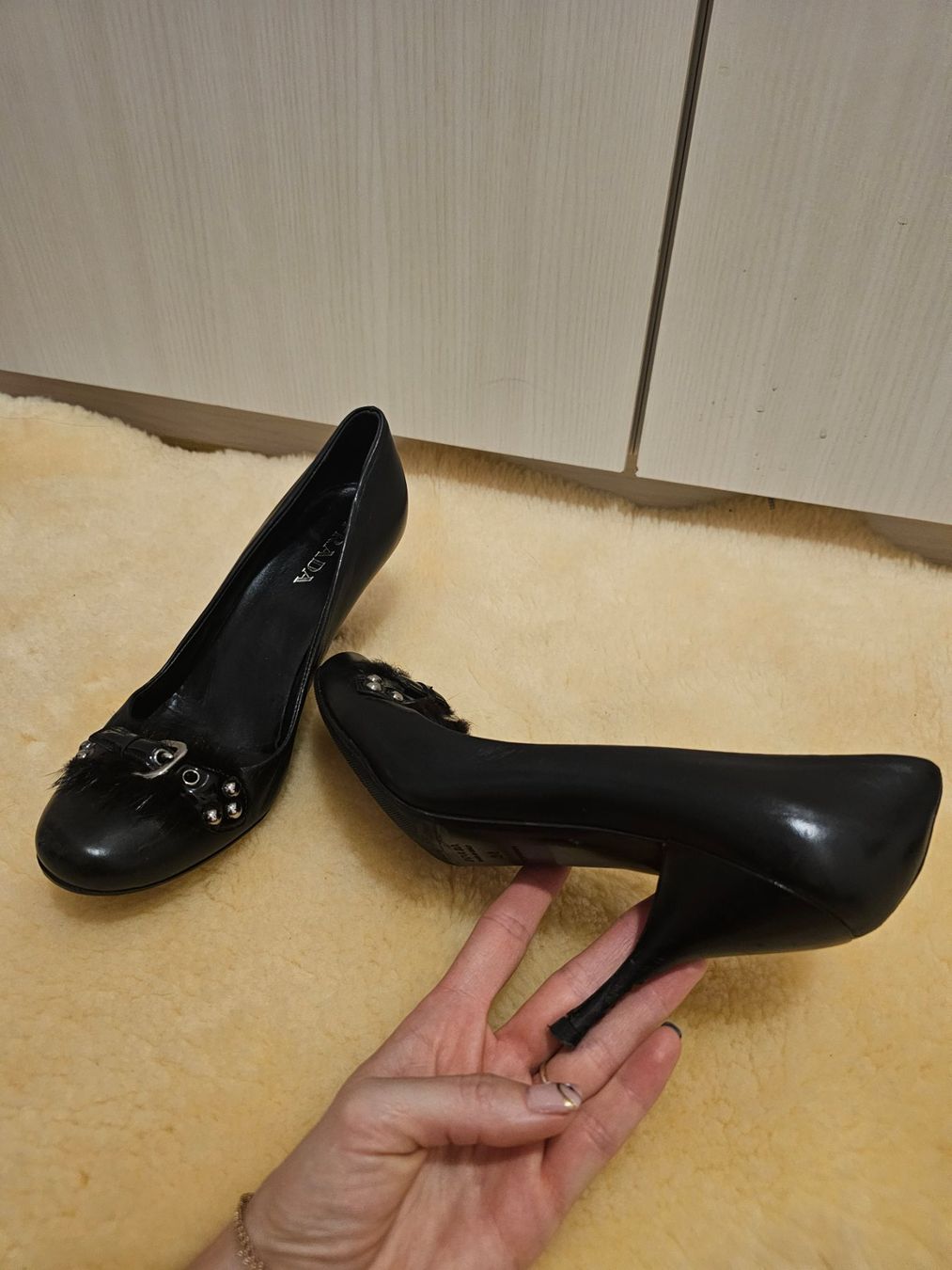 Prada Damenschuhe: Prada Schuhe – Gebraucht aus Kriessern von Bugggyyy 1