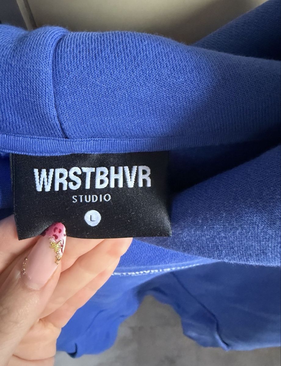 Maglioni & Felpe: WRSTBHVR Studio Kapuzenpullover in Blau Grösse L – Usato da Kirchberg BE venduto da lea_kb6y 3