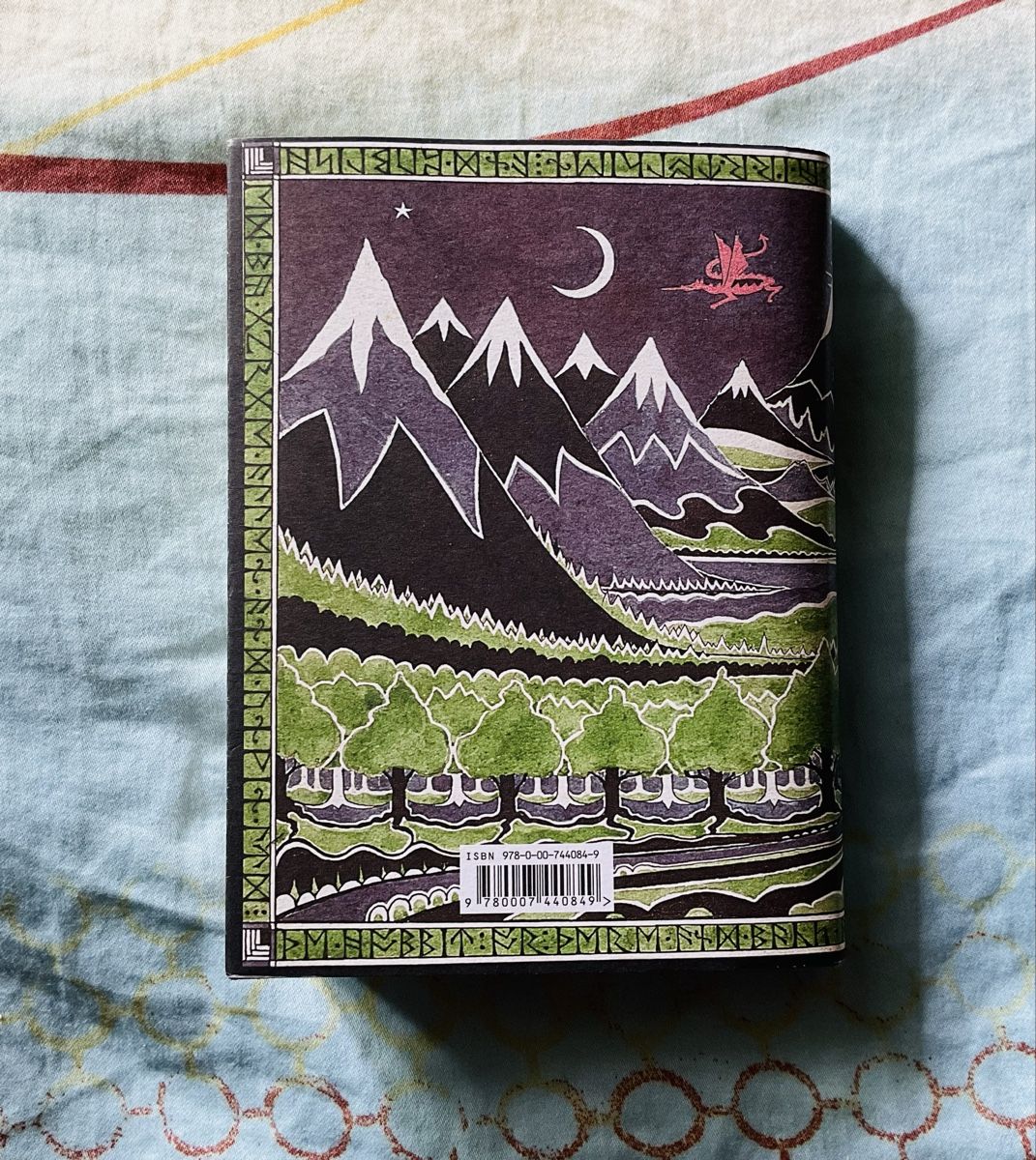 Livres: The Hobbit - J.R.R. Tolkien – Neuf (Voir description) à  par  1
