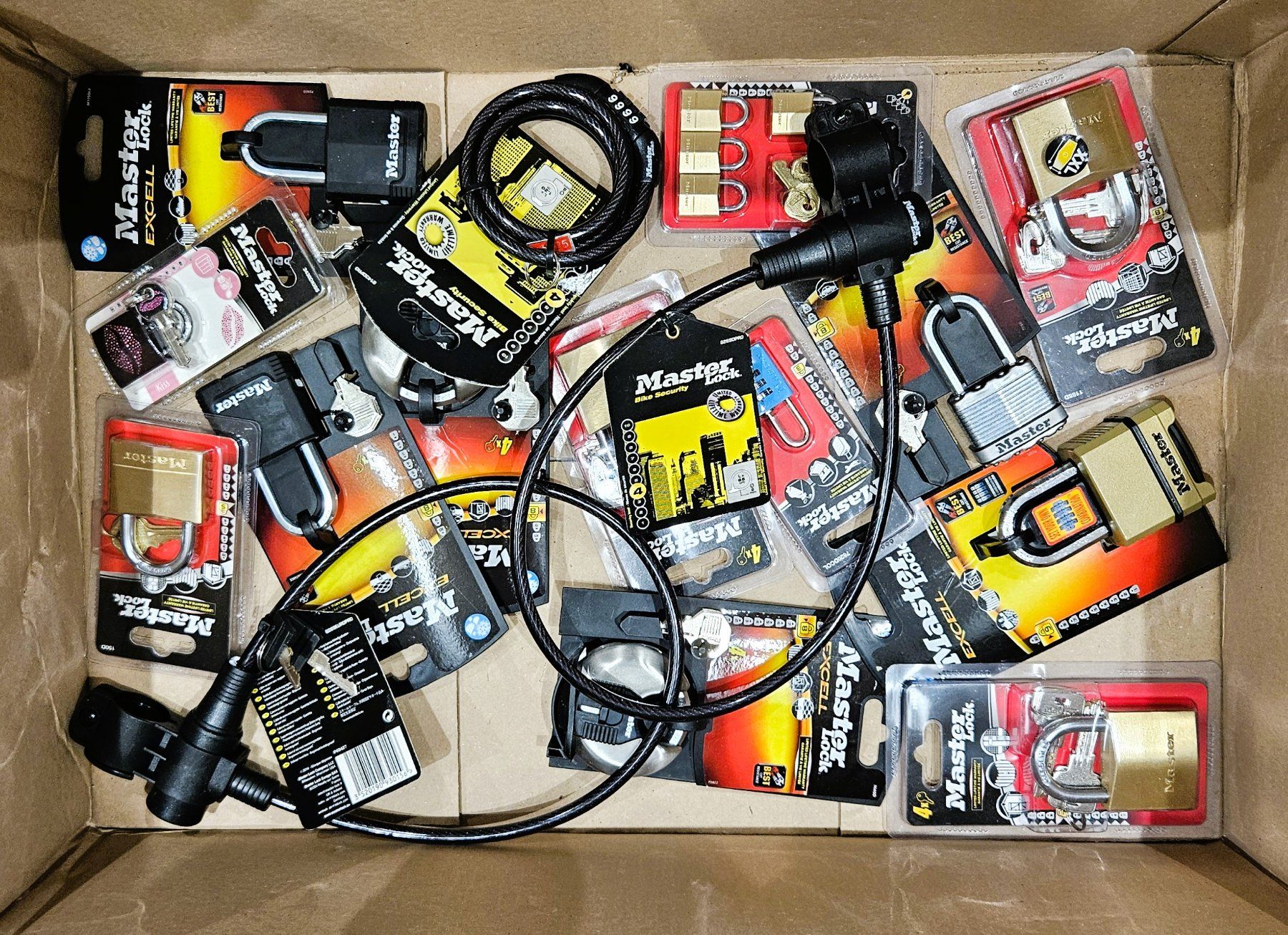 Lucchetti: Riesen-Posten Master Lock Vorhängeschlösser – NEU – Nuovo e nell'imballaggio originale da Ebmatingen venduto da cha_7g7p 1