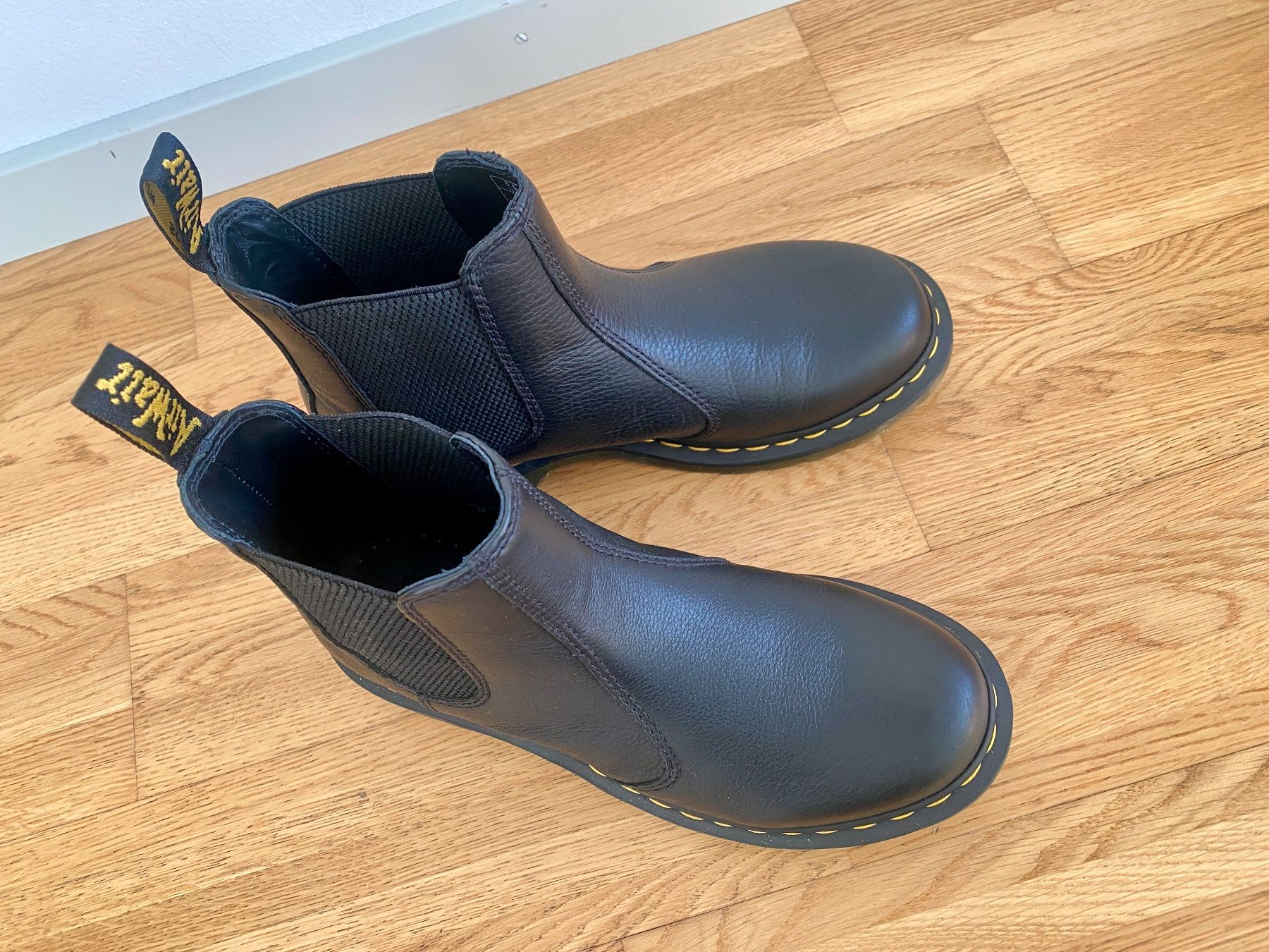 Dr. Martens Scarpe da uomo: Dr. Martens Chelsea Boots 2976 – Nuovo (secondo la descrizione) da Bern venduto da Traeumerli 2