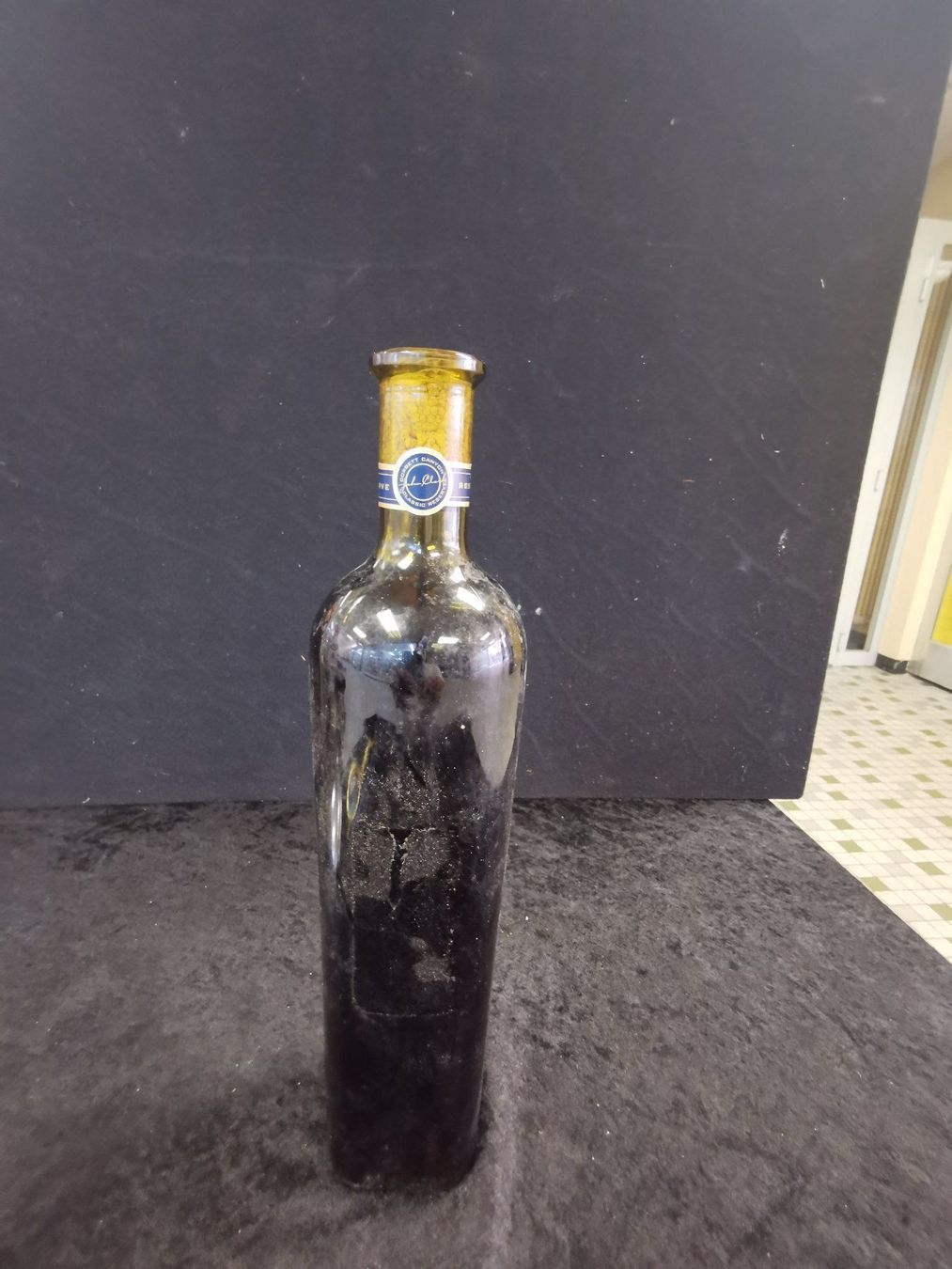 Bevande alcoliche: BOUTEILLE SURPISE???? – Nuovo (secondo la descrizione) da Genève venduto da Leboucheoreilles 5