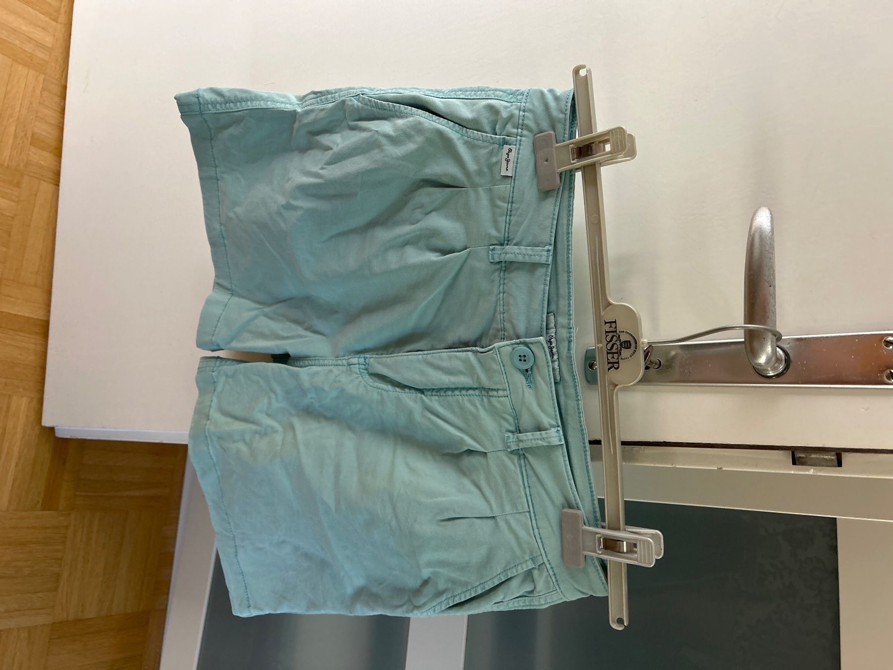 Pepe Jeans Hosen: Pepe Jeans Shorts Gr.29 – Gebraucht aus Oberdorf BL von Luka02