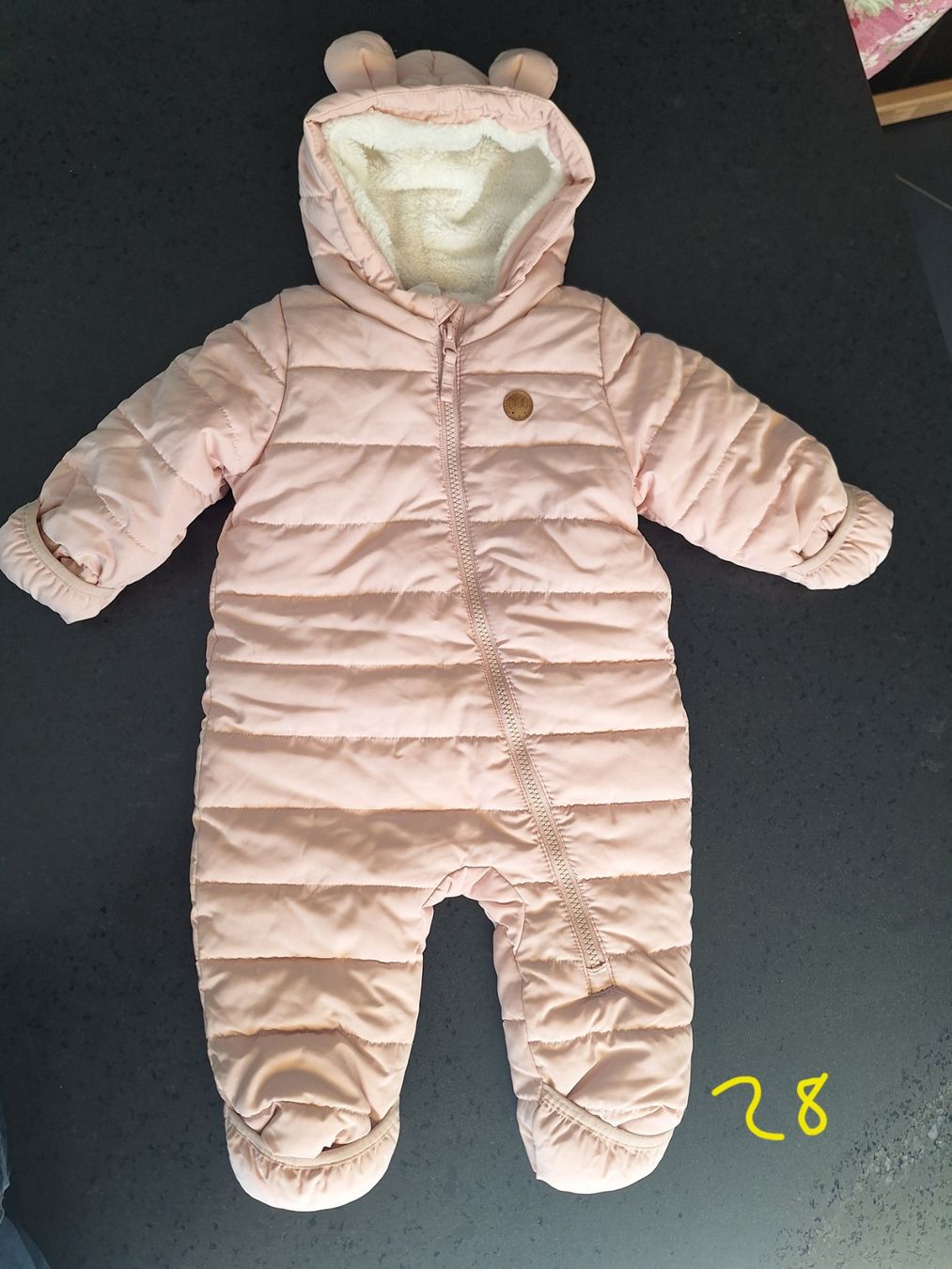 Completi: Overall H&M Gr. 68 – Usato da Au SG venduto da Schnuga